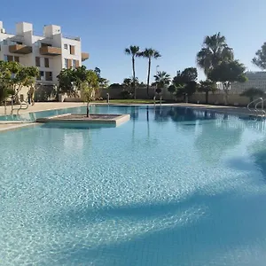 modern-seafront-flat-with-a-private-garage.in-canary-islands.com/