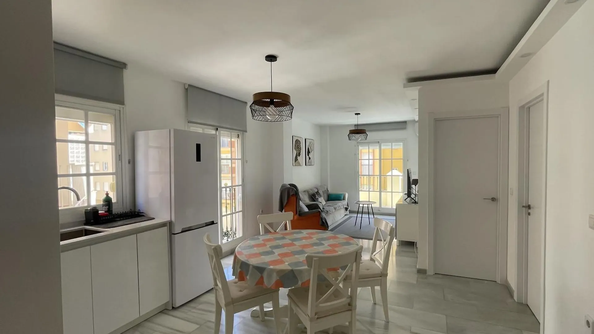 Fabuloso Apartamento A 50M De Playa Centrico contacts